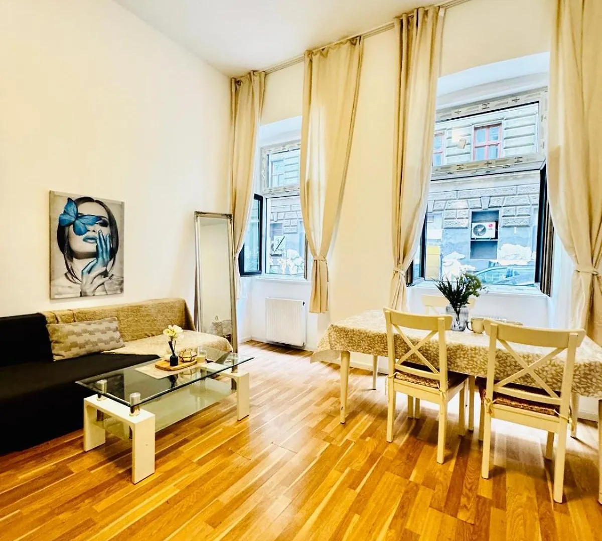 Comfortable Studio Apt, 15Minutes To Rathausplatz Вена 0*,